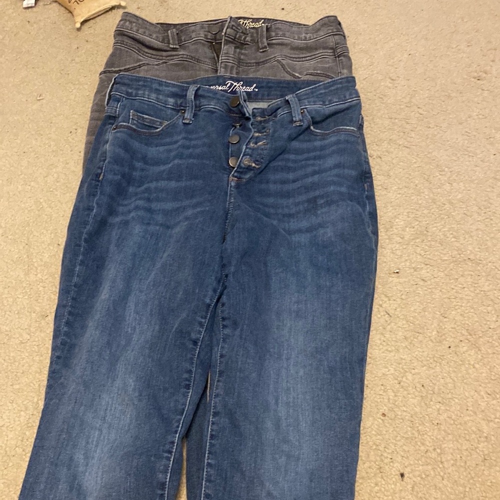 Two pairs of universal thread jeans